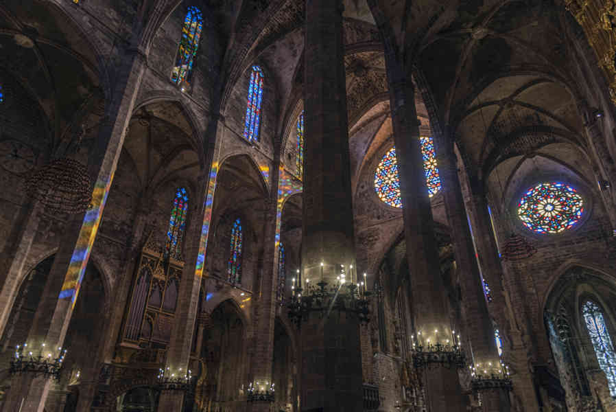 Mallorca - Palma 018 - catedral-basílica de Santa Maria de Mallorca.jpg